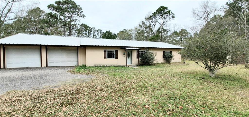 5220 Yellow Water Road Jacksonville, FL 32234