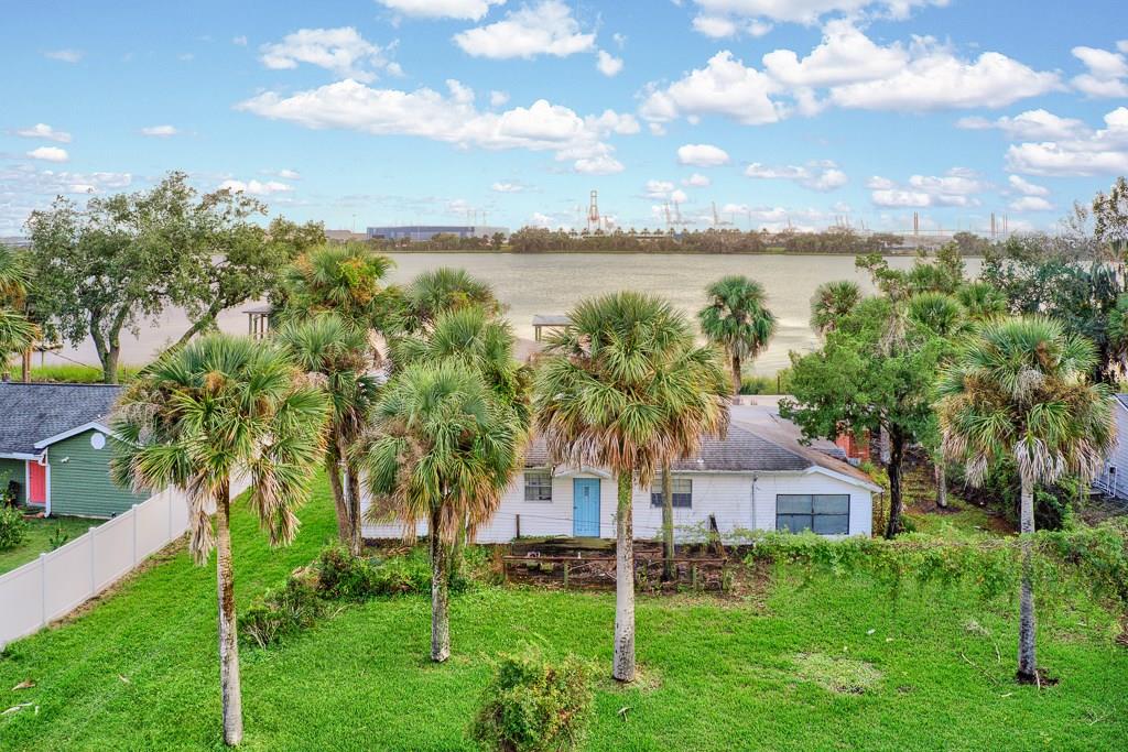 5764 Heckscher Drive Jacksonville, FL 32226